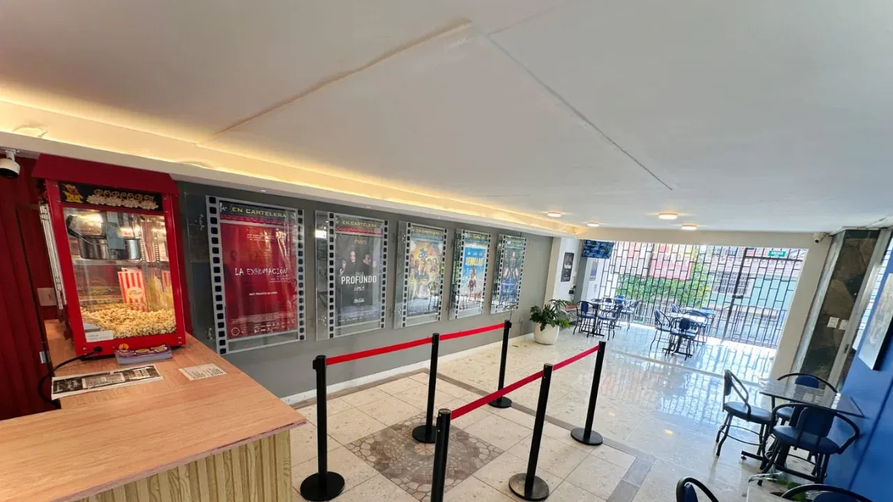 Cinema Local busca ser un punto de encuentro donde el público y los realizadores conversan sobre el futuro del cine hecho en casa. - Créditos Cine Local Cinema Local busca ser un punto de encuentro donde el público y los realizadores conversan sobre el futuro del cine hecho en casa. - Créditos Cine Local