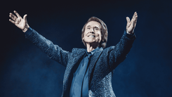 El Movistar Arena de Bogotá se prepara para recibir al 'divo de Linares' el próximo 7 de octubre, en una noche que promete ser el hito cultural del año. Créditos: Getty images 